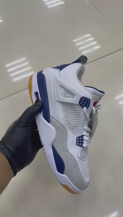 Air Jordan 4 Retro "Navy"