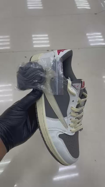 Air Jordan 1 Low x Travis Scott "Reverse Mocha"